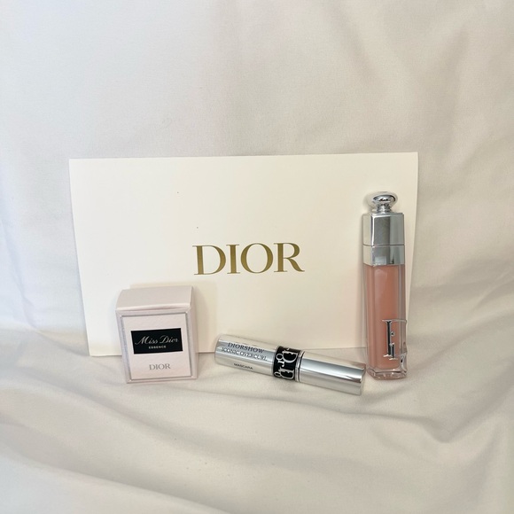 Dior Limited edition Holiday cosmetic bag + full/travel size bundle - Picture 9 of 12